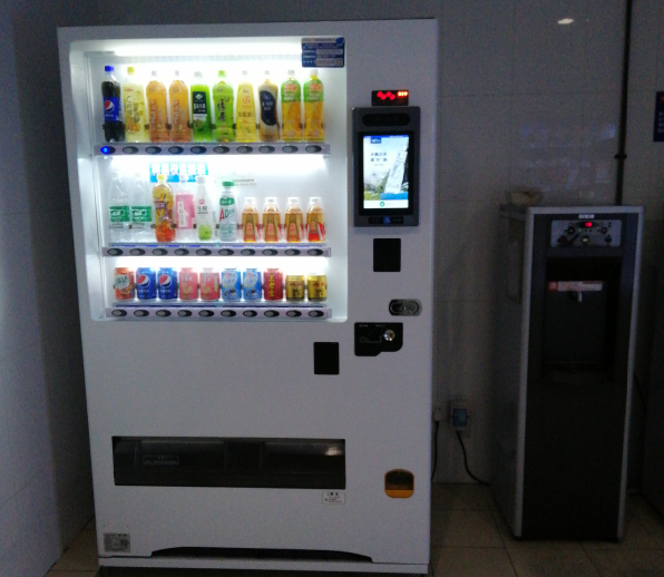 扫码饮料自动售货机在互联网技术下如何升级？