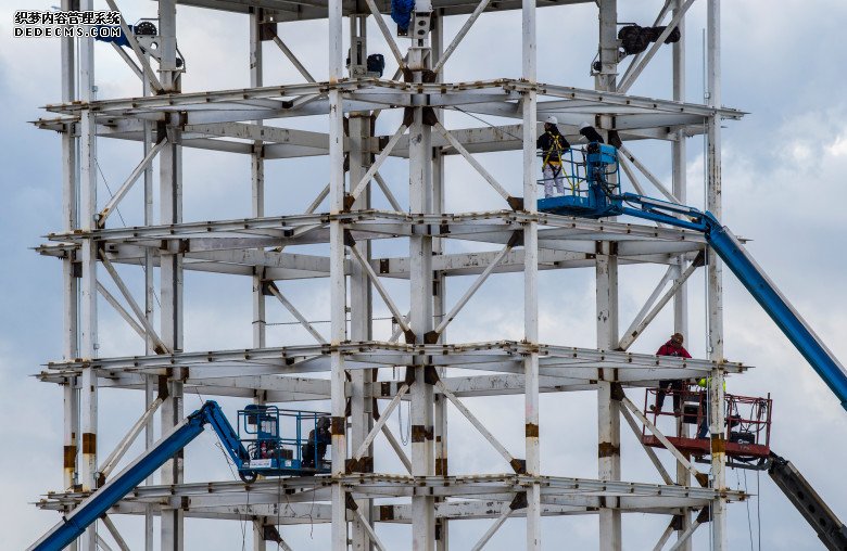自动售货机，无人售货机，广州自动售货机，自动售货机厂家，自动售货机公司，富宏自动售货机