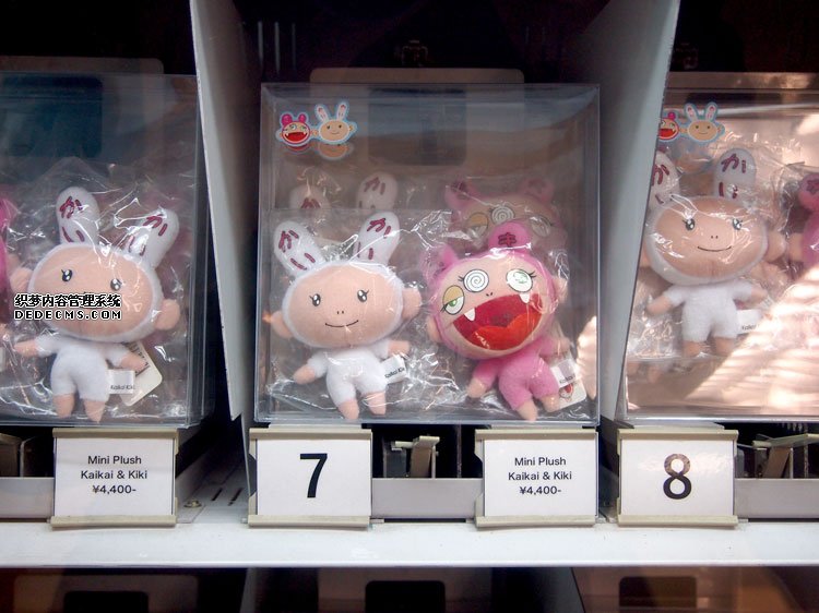 自动售货机，无人售货机，广州自动售货机，自动售货机厂家，自动售货机公司，富宏自动售货机